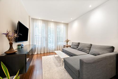 Living room - 102-4253 Rue De Richelieu, Montréal (Le Sud-Ouest), QC - Indoor Photo Showing Living Room