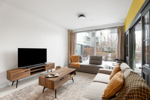 Salon - B101-2301 Rue St-Patrick, Montréal (Le Sud-Ouest), QC - Indoor Photo Showing Living Room
