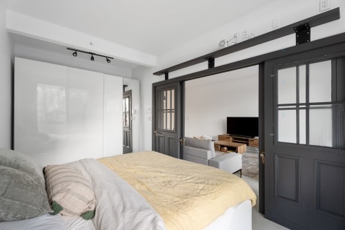 Chambre à coucher - B101-2301 Rue St-Patrick, Montréal (Le Sud-Ouest), QC - Indoor Photo Showing Bedroom