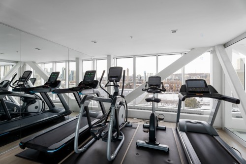 Salle d'exercice - B101-2301 Rue St-Patrick, Montréal (Le Sud-Ouest), QC - Indoor Photo Showing Gym Room