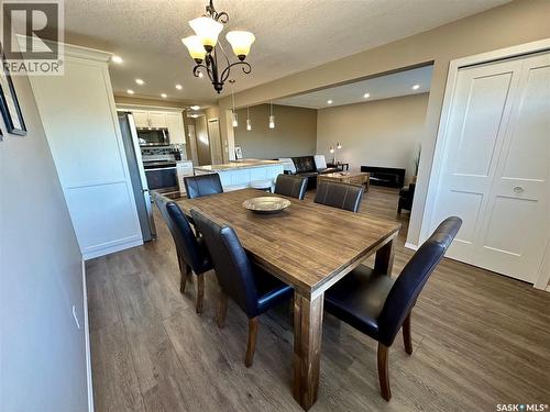 510 Bray Street E, Swift Current, SK - Indoor Photo Showing Dining Room