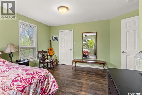 225 3Rd Street E, Regina Beach, SK - Indoor Photo Showing Bedroom