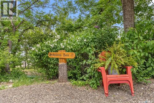 225 3Rd Street E, Regina Beach, SK - Outdoor