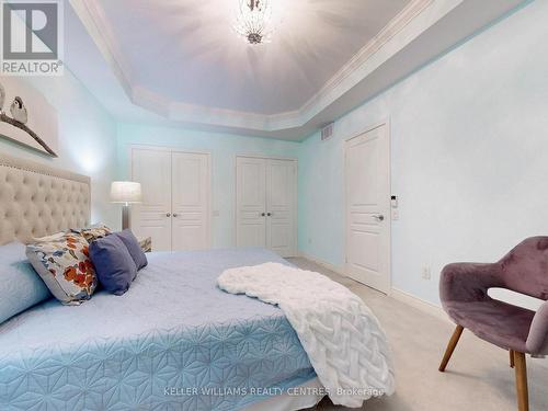 29 Tucker Court, Aurora, ON - Indoor Photo Showing Bedroom