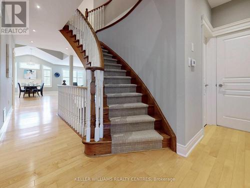 29 Tucker Court, Aurora, ON - Indoor Photo Showing Other Room