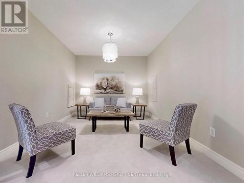 29 Tucker Court, Aurora, ON - Indoor