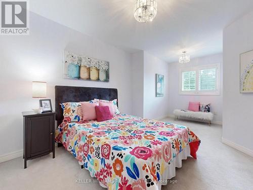 29 Tucker Court, Aurora, ON - Indoor Photo Showing Bedroom
