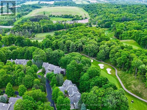 29 Tucker Court, Aurora, ON - Outdoor