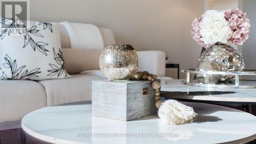 3333 Mainsail Crescent, Mississauga, ON - Indoor Photo Showing Other Room