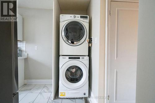 3333 Mainsail Crescent, Mississauga, ON - Indoor Photo Showing Laundry Room