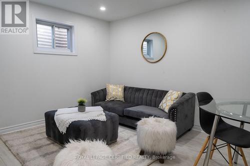 3333 Mainsail Crescent, Mississauga, ON - Indoor