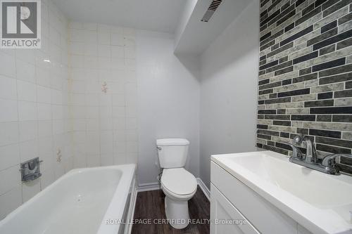 3333 Mainsail Crescent, Mississauga, ON - Indoor Photo Showing Bathroom