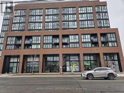 616 - 2300 ST CLAIR AVENUE W  Toronto, ON M6N 0B3