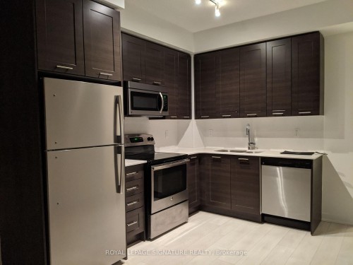803-50 Bruyeres Mews, Toronto, ON - Indoor Photo Showing Kitchen With Stainless Steel Kitchen