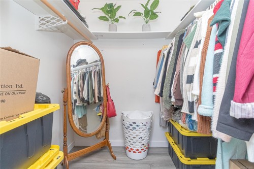 3324 Renita Ridge Rd, Duncan, BC - Indoor With Storage