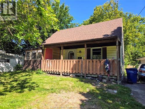 155 Sunnyside AVENUE  Chatham, ON N7M 1Z9