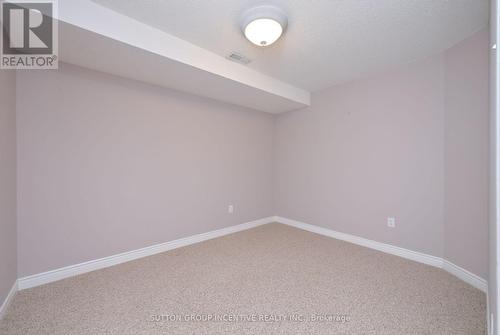22 - 4 Belair Place, New Tecumseth, ON - Indoor Photo Showing Other Room