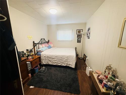 5744 Vermillion Street, Edgewater, BC 