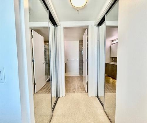 701-1588 Ellis Street, Kelowna, BC - Indoor Photo Showing Other Room