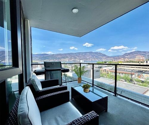 701-1588 Ellis Street, Kelowna, BC - Outdoor With View With Exterior