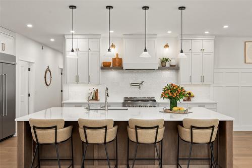 4135 June Springs Road, Kelowna, BC - Indoor