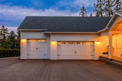 4135 June Springs Road, Kelowna, BC - Outdoor With Exterior