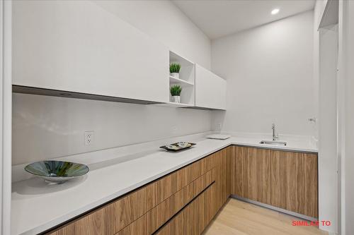 4621 Fordham Road, Kelowna, BC - Indoor