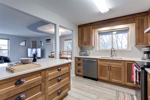 302-2130 Vasile Road, Kelowna, BC - Indoor Photo Showing Kitchen With Double Sink