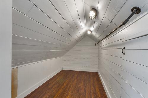 1505 32 Avenue, Vernon, BC - Indoor