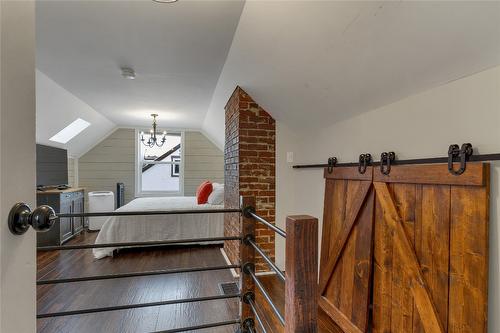 1505 32 Avenue, Vernon, BC - Indoor Photo Showing Other Room