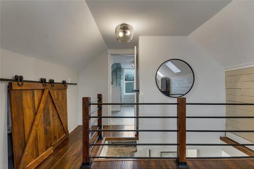 1505 32 Avenue, Vernon, BC - Indoor Photo Showing Other Room