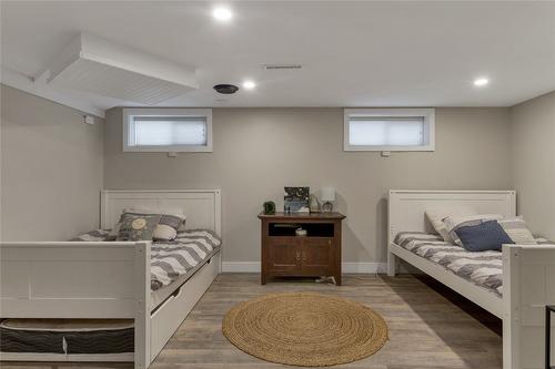 1505 32 Avenue, Vernon, BC - Indoor Photo Showing Basement