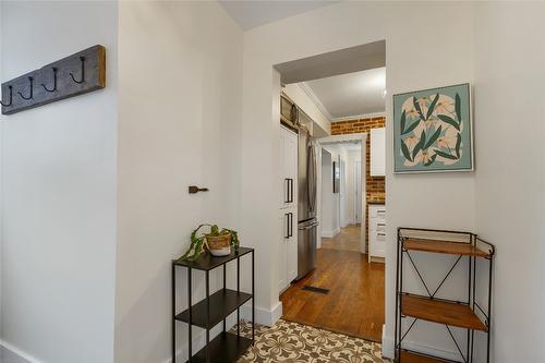 1505 32 Avenue, Vernon, BC - Indoor Photo Showing Other Room