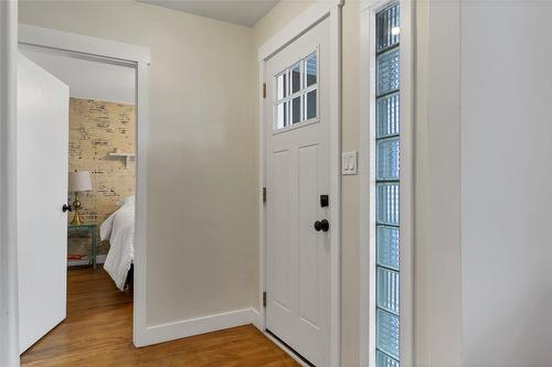 1505 32 Avenue, Vernon, BC - Indoor Photo Showing Other Room