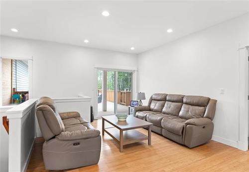 59000 Queens Valley 42E Rd, Anola, MB 