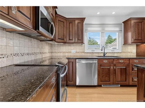 100 Dickson Blvd, Moncton, NB 