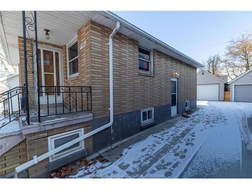 1708 St. Luke, Windsor, ON 