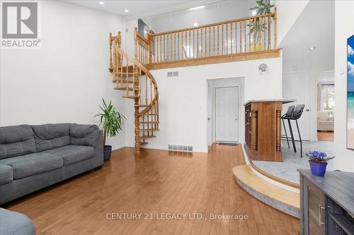 3 Nelson Avenue, Kitchener, ON - Indoor
