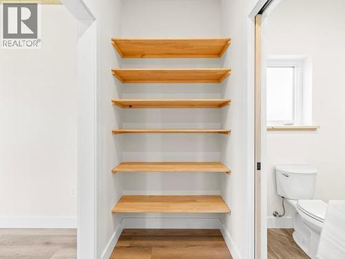 40 Beryl Place, Whitehorse, YT - Indoor