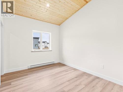 40 Beryl Place, Whitehorse, YT - Indoor Photo Showing Other Room