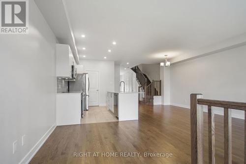 534 Corretto Place, Ottawa, ON - Indoor Photo Showing Kitchen