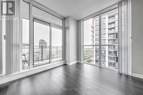 2304 - 55 Eglinton Avenue W, Mississauga, ON - Indoor