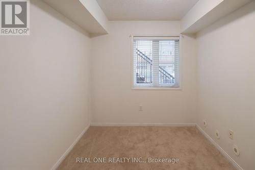 195 - 4975 Southampton Drive, Mississauga, ON - Indoor Photo Showing Other Room