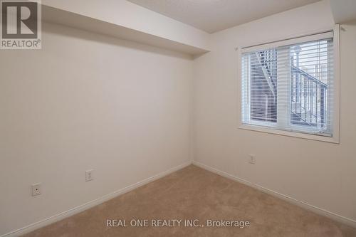 195 - 4975 Southampton Drive, Mississauga, ON - Indoor Photo Showing Other Room