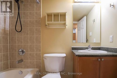 195 - 4975 Southampton Drive, Mississauga, ON - Indoor Photo Showing Bathroom