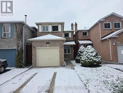 1296 VALERIE CRESCENT W  Oakville, ON L6J 7E5