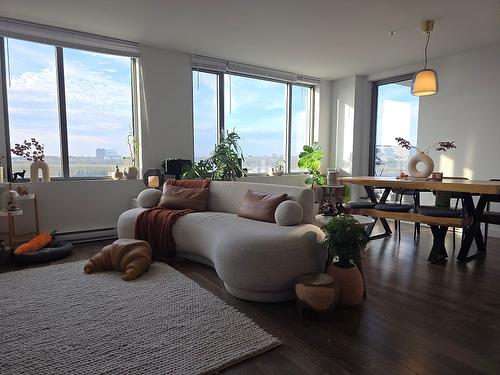 1108-6900 Boul. Newman  Montréal (Lasalle), QC H8N 0C8