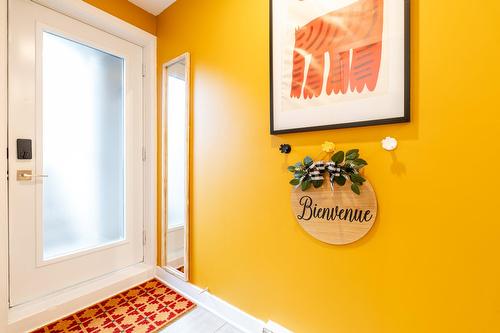 Hall - 3887 Rue Mackay, Longueuil (Saint-Hubert), QC - Indoor Photo Showing Other Room