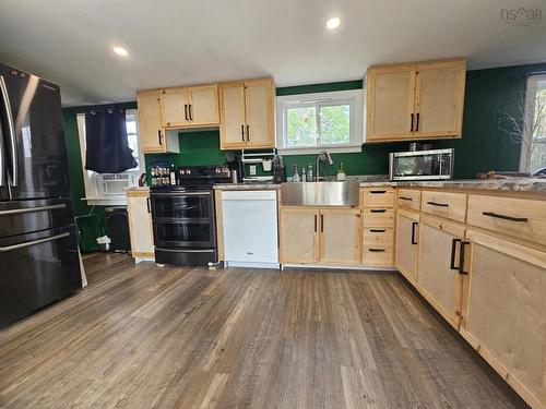 7051 Highway 2, Portapique, NS 