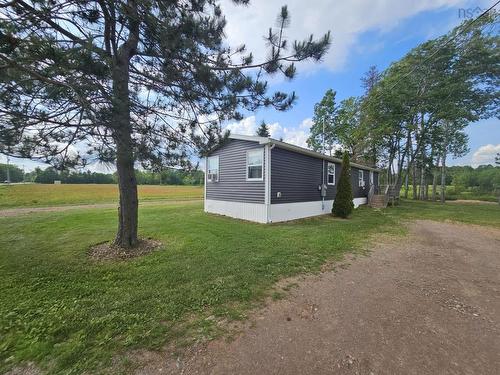 7051 Highway 2, Portapique, NS 
